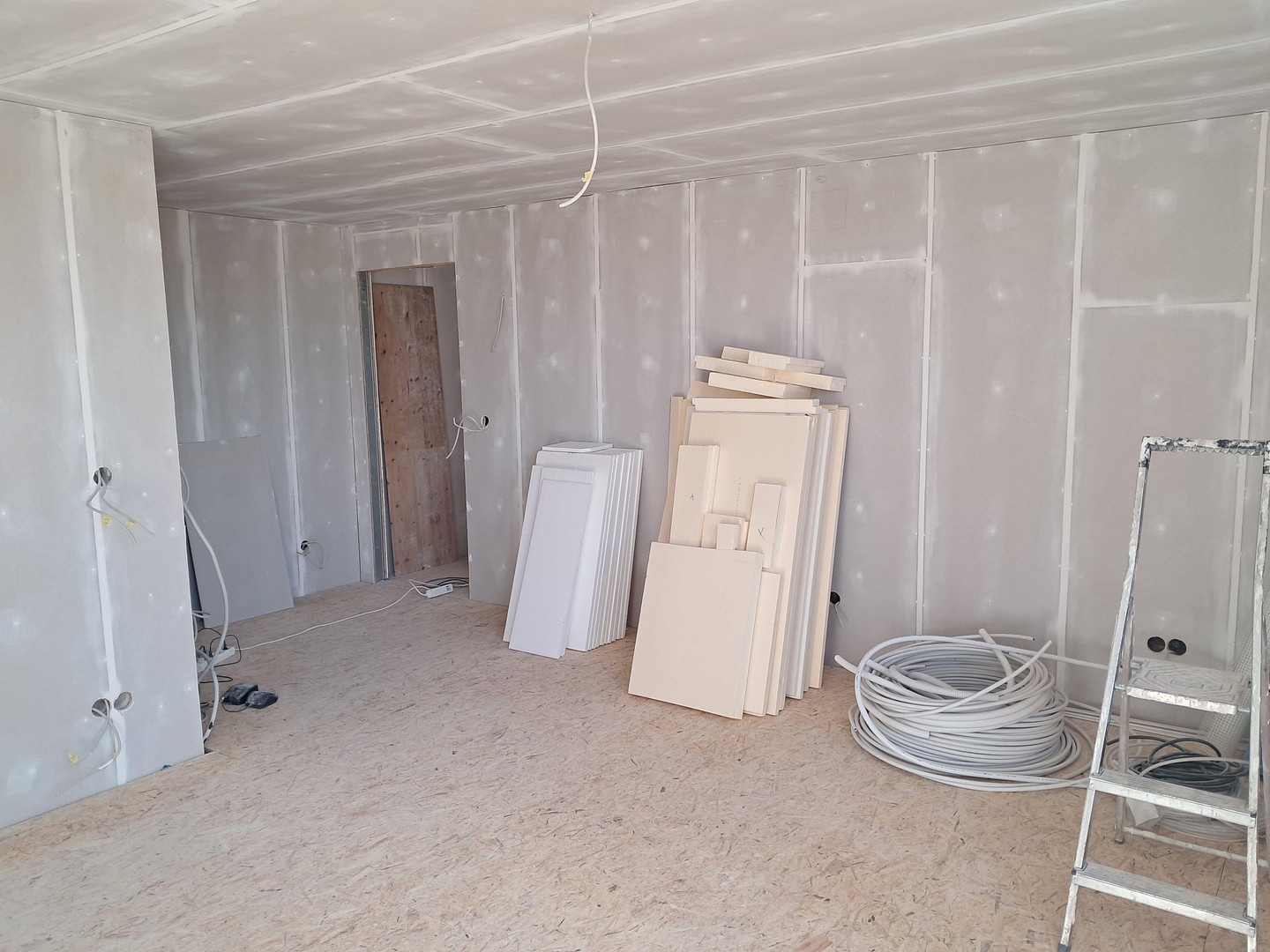 EFH/MFH (KfW 70) und zweites EFH (guter Rohbauzustand innen) freistehend NWM 23968 Beckerwitz Ausbau – Hohenkirchen OT Beckerwitz – Vorschaubild 15