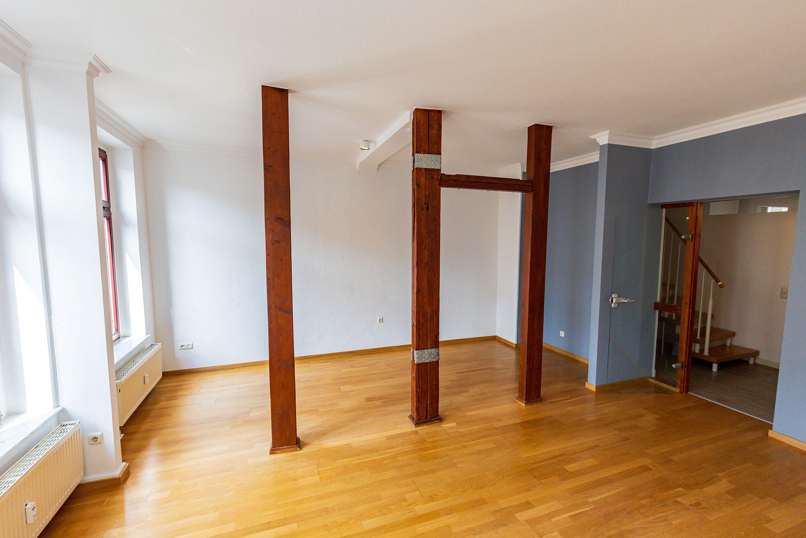 Denkmalgeschützte Maisonette · 137m²· 70 m²Dachterrasse · Aufzug · Bezugsfrei · Leipzig Zentrum-Nord – Ernst-Pinkert-Str. 11, 4105 Leipzig(Zentrum) – Vorschaubild 3