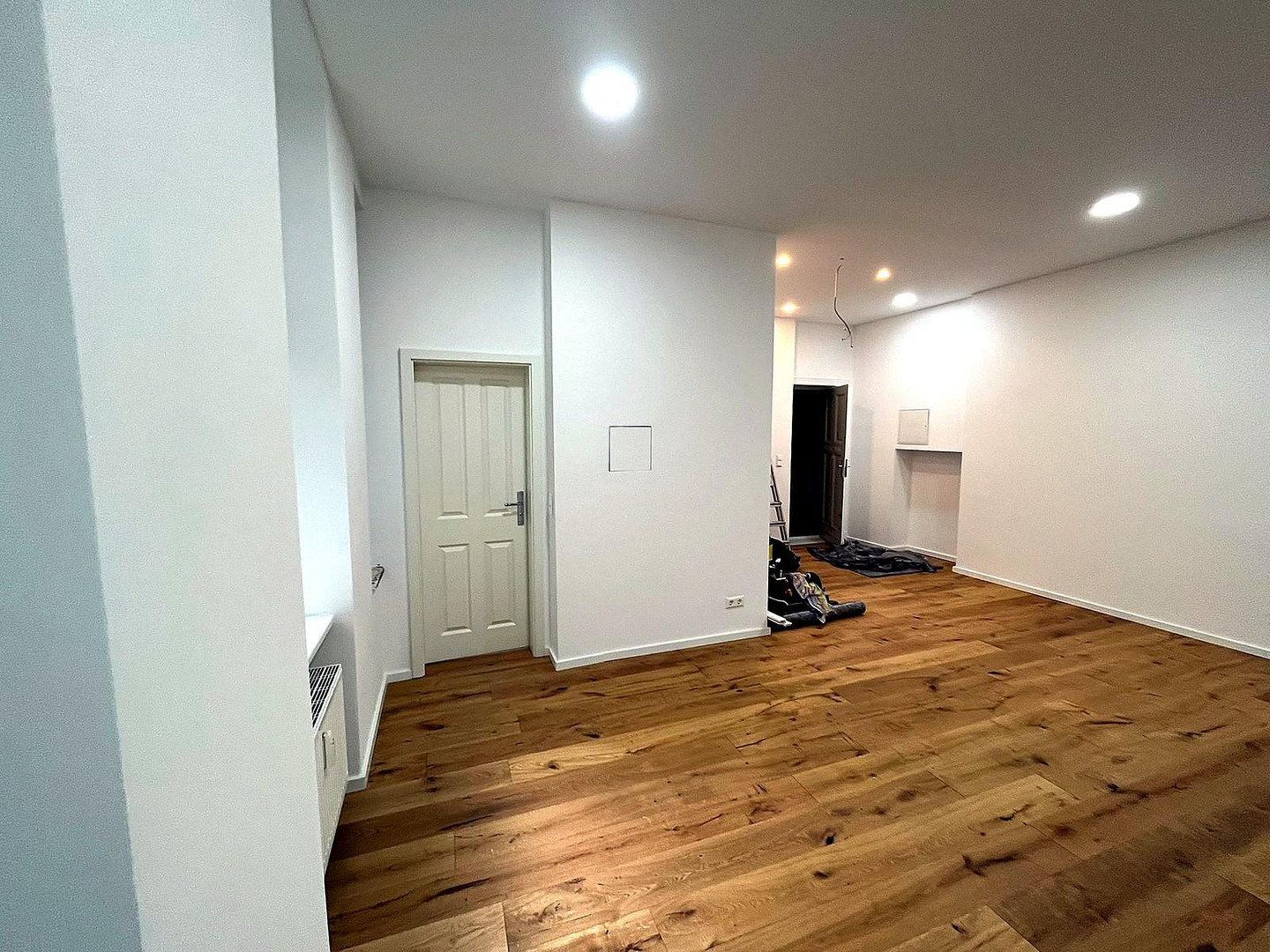 Hochwertig sanierte 1 Zimmer Altbauwohnung mit Loftcharakter Nähe U Bahn Station Frankfurter Tor – Berlin(Friedrichshain) – Vorschaubild 17