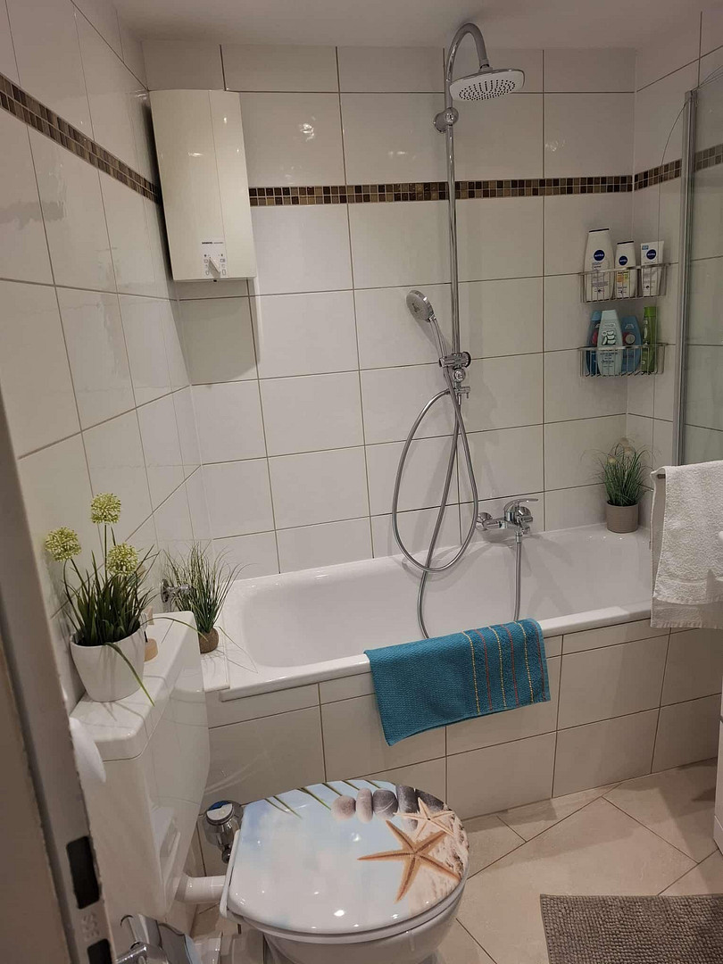 Schöne 3 Zi.- Whg mit großem Balkon in Oberhausen Sterkrade – Neumühler Str. 31, 46149 Oberhausen-Sterkrade(Sterkrade) – Vorschaubild 6