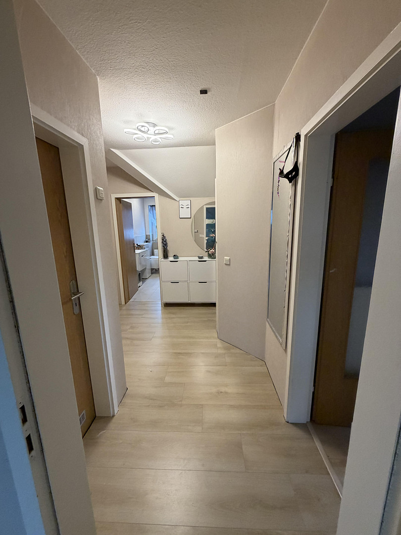 3-Zimmer DG- Wohnung mit Garten und Stellplatz – Am Moosholz 45, 38446 Wolfsburg(Neindorf) – Vorschaubild 8