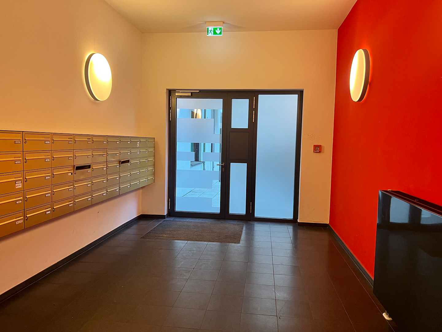 2 Zimmer Wohnung in Living 108 Apartmenthaus, Provisionsfrei, Aufzug, Sportraum, Dachterrasse – Chausseestr 108, 10115 Berlin(Mitte) – Vorschaubild 2