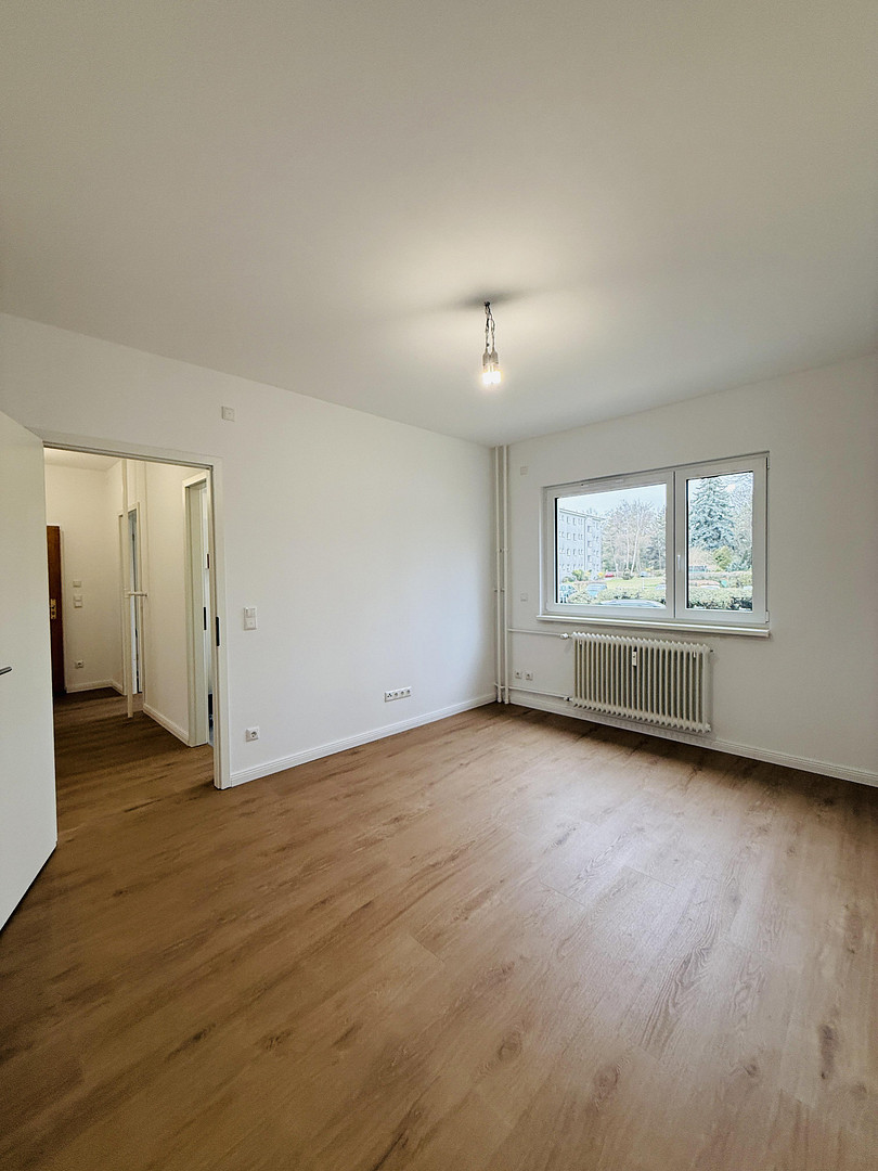 2 Zimmer Wohnung, moderniesiert, separate Küche, Garten, Parkplatz, ohne Provision, frei – Berlin(Wedding) – Vorschaubild 10