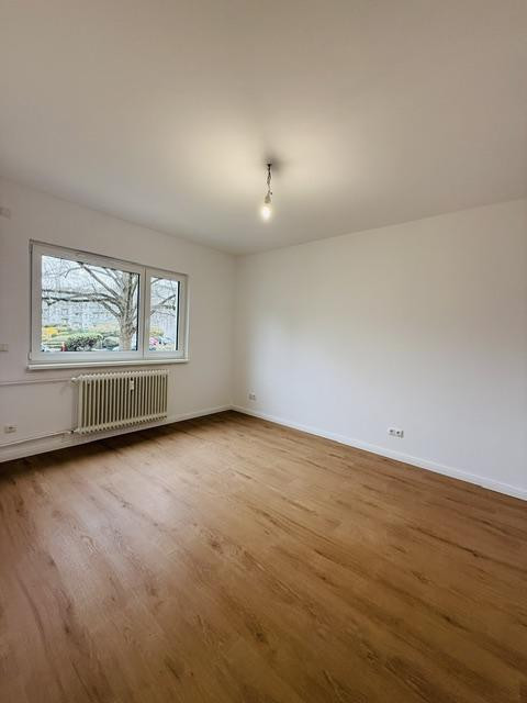 2 Zimmer Wohnung, moderniesiert, separate Küche, Garten, Parkplatz, ohne Provision, frei – Berlin(Wedding) – Vorschaubild 11