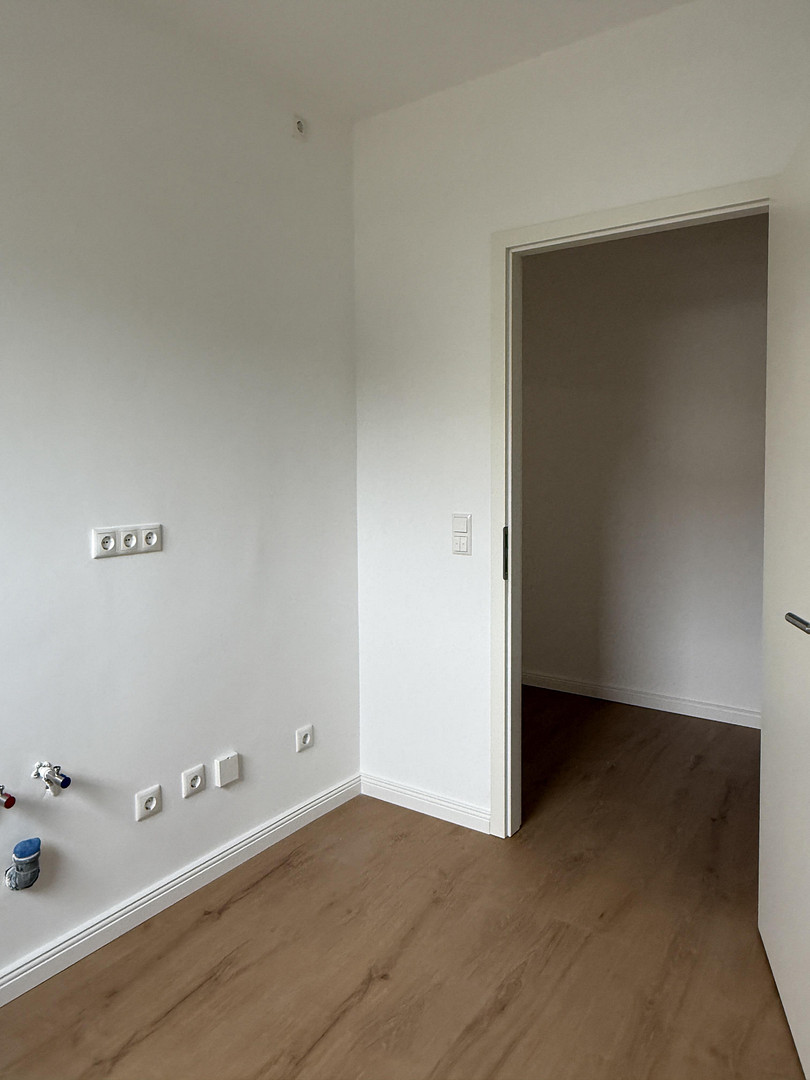 2 Zimmer Wohnung, moderniesiert, separate Küche, Garten, Parkplatz, ohne Provision, frei – Berlin(Wedding) – Vorschaubild 9