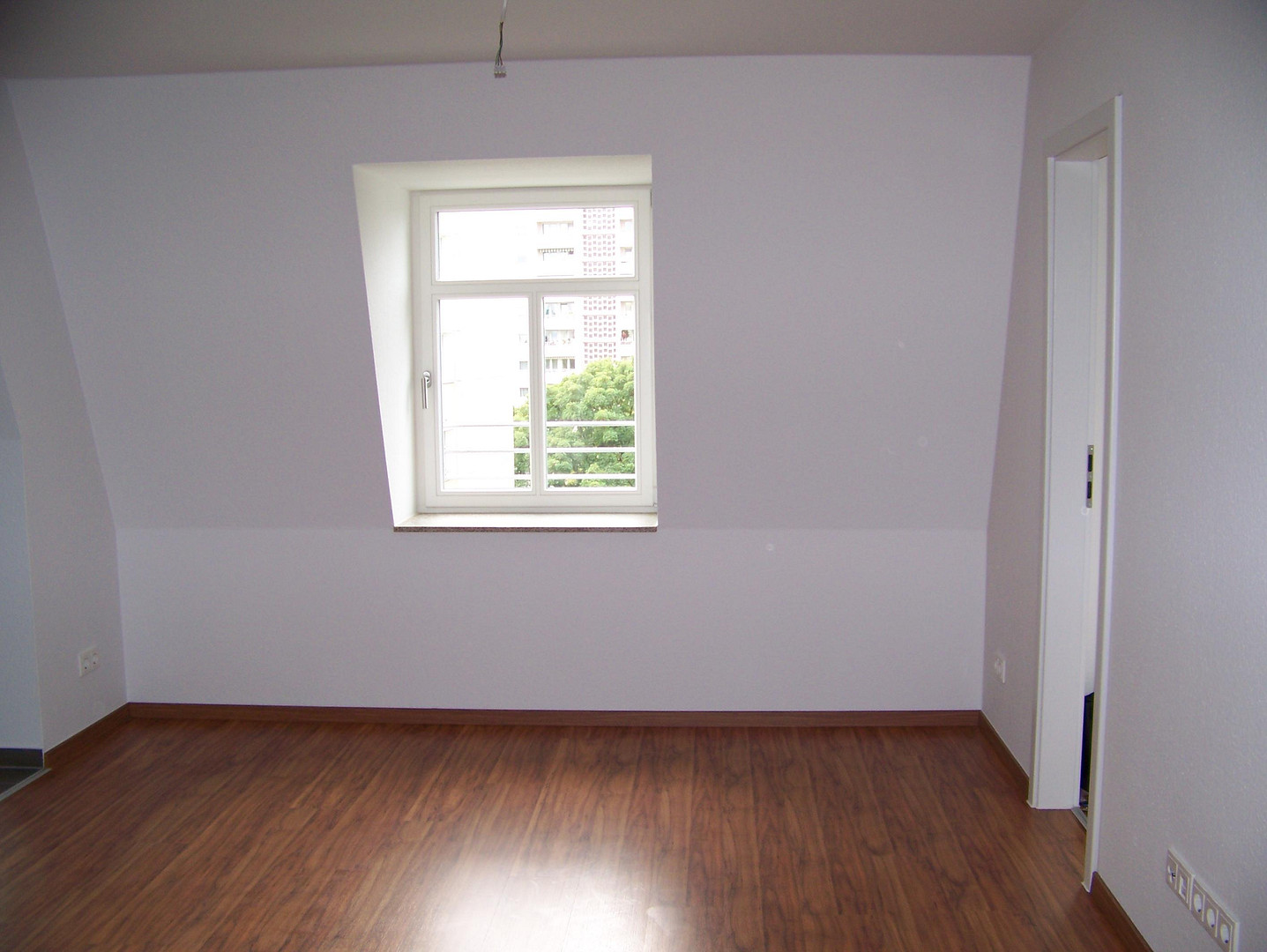 Attraktive Wohnung im Zentrum von Dresden *provisionsfrei* zum Vermieten oder für Eigenbedarf – Alfred-Althus-Straße 2a, 1067 Dresden(Altstadt) – Vorschaubild 7