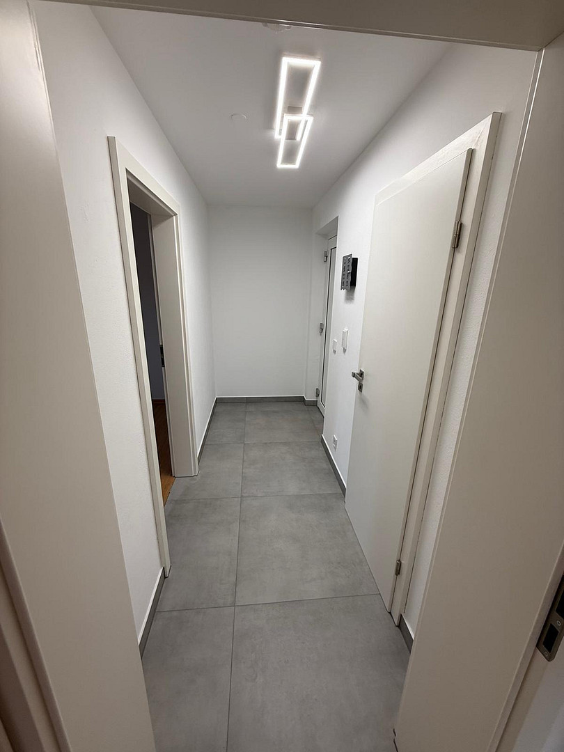 Renovierte 2-Zimmer-Wohnung mit Balkon&Tiefgarage(Erbpacht) – Südliche Ringstraße 49, 85053 Ingolstadt – Vorschaubild 6