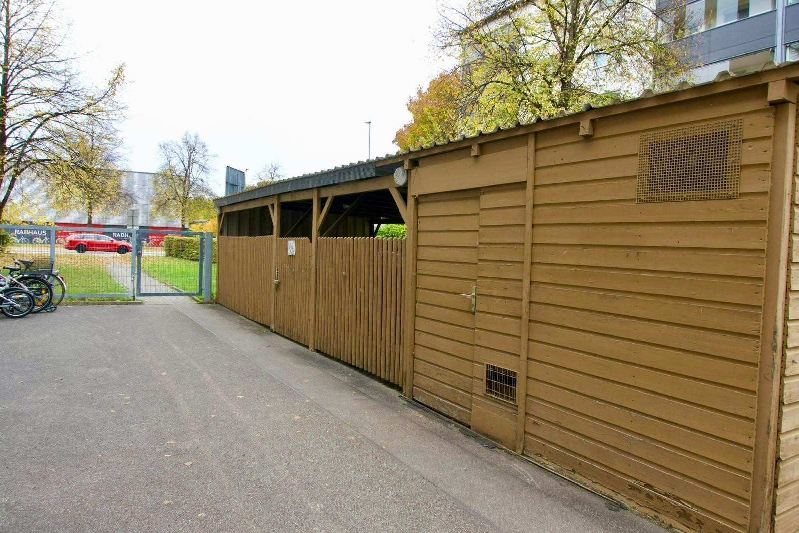 Renovierte 2-Zimmer-Wohnung mit Balkon&Tiefgarage(Erbpacht) – Südliche Ringstraße 49, 85053 Ingolstadt – Vorschaubild 21