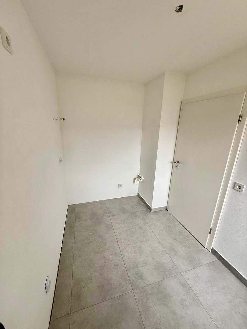 Renovierte 2-Zimmer-Wohnung mit Balkon&Tiefgarage(Erbpacht) – Südliche Ringstraße 49, 85053 Ingolstadt – Vorschaubild 17