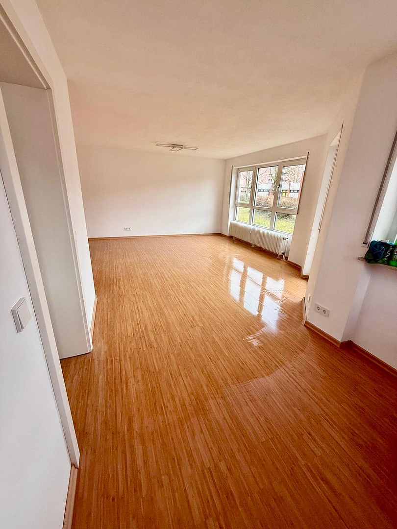 Renovierte 2-Zimmer-Wohnung mit Balkon&Tiefgarage(Erbpacht) – Südliche Ringstraße 49, 85053 Ingolstadt – Vorschaubild 13