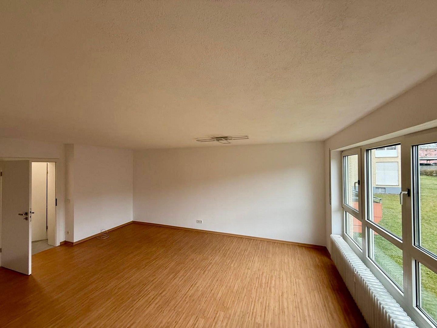 Renovierte 2-Zimmer-Wohnung mit Balkon&Tiefgarage(Erbpacht) – Südliche Ringstraße 49, 85053 Ingolstadt – Vorschaubild 14
