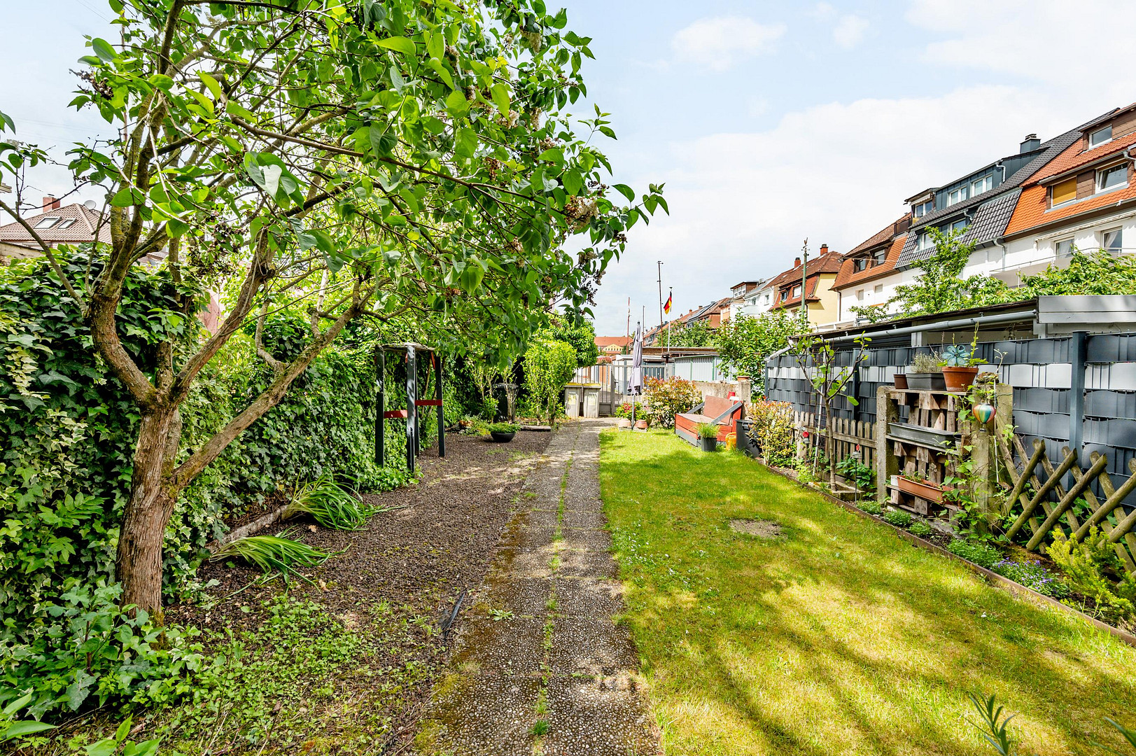 Gepflegtes Mehrfamilienhaus mit Ausbaupotential in Mannheim – Aufeldstraße 8, 68199 Mannheim(Neckarau) – Vorschaubild 14