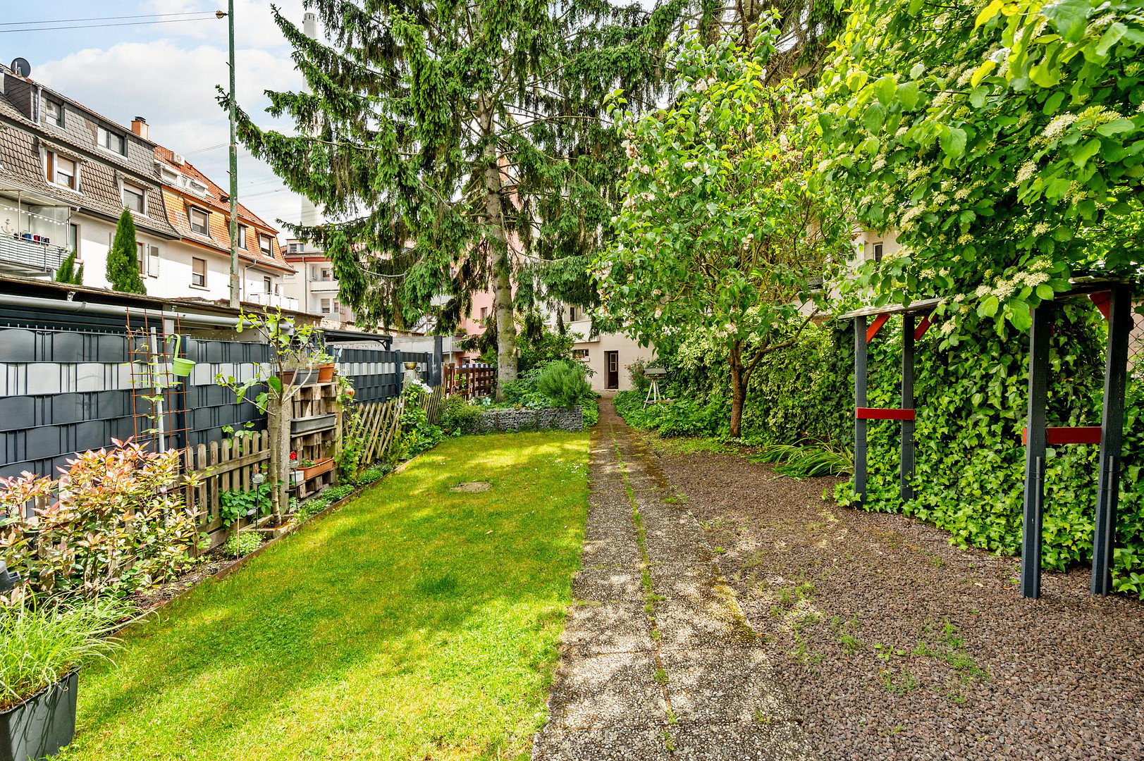 Gepflegtes Mehrfamilienhaus mit Ausbaupotential in Mannheim – Aufeldstraße 8, 68199 Mannheim(Neckarau) – Vorschaubild 15