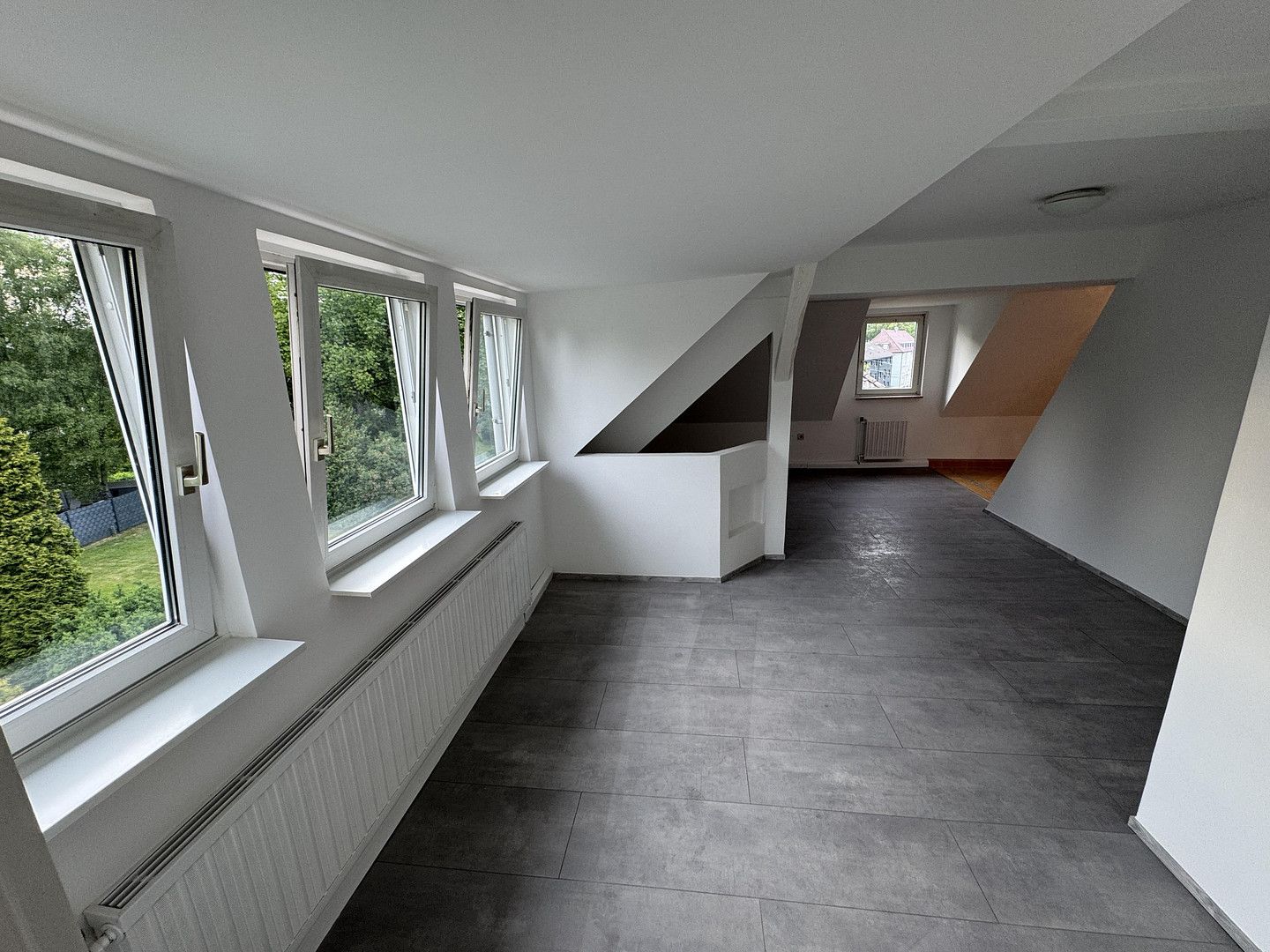 ERSTBEZUG AM HAHNERBERG: 2-3 ZIMMER WOHNUNG WHG – Wuppertal Cronenberg(Elberfeld) – Vorschaubild 4