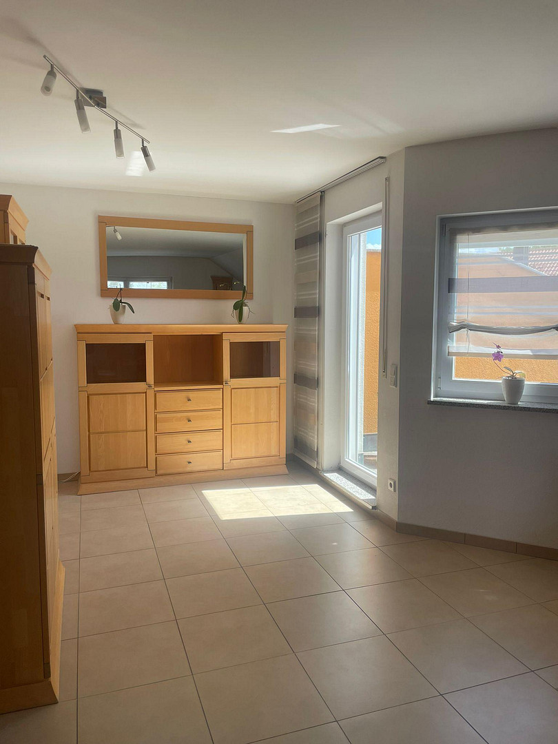 2-Zimmer Dachgeschosswohnung Ingolstadt-Etting 65 m² mit TG + Dachterasse – Meisenweg 34, 85055 Ingolstadt Etting(Etting) – Vorschaubild 2