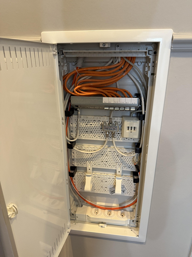 Einmalige Luxus Altbau Wohnung Holtenauer Str. – Holtenauer Straße 213, 24106 Kiel(Wik) – Vorschaubild 22