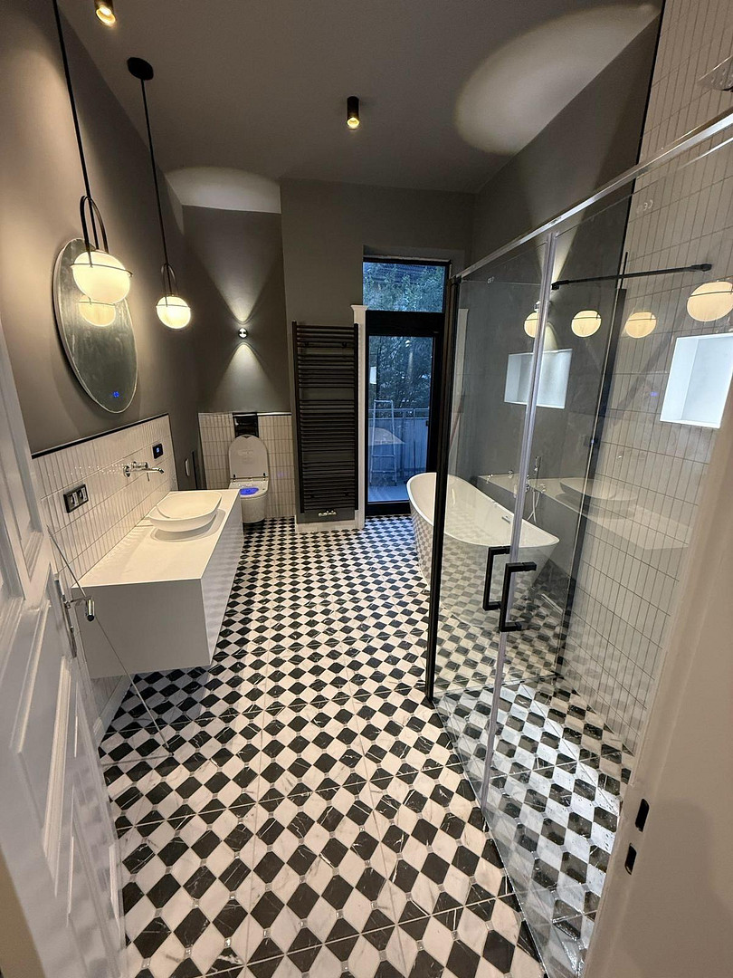 Einmalige Luxus Altbau Wohnung Holtenauer Str. – Holtenauer Straße 213, 24106 Kiel(Wik) – Vorschaubild 2
