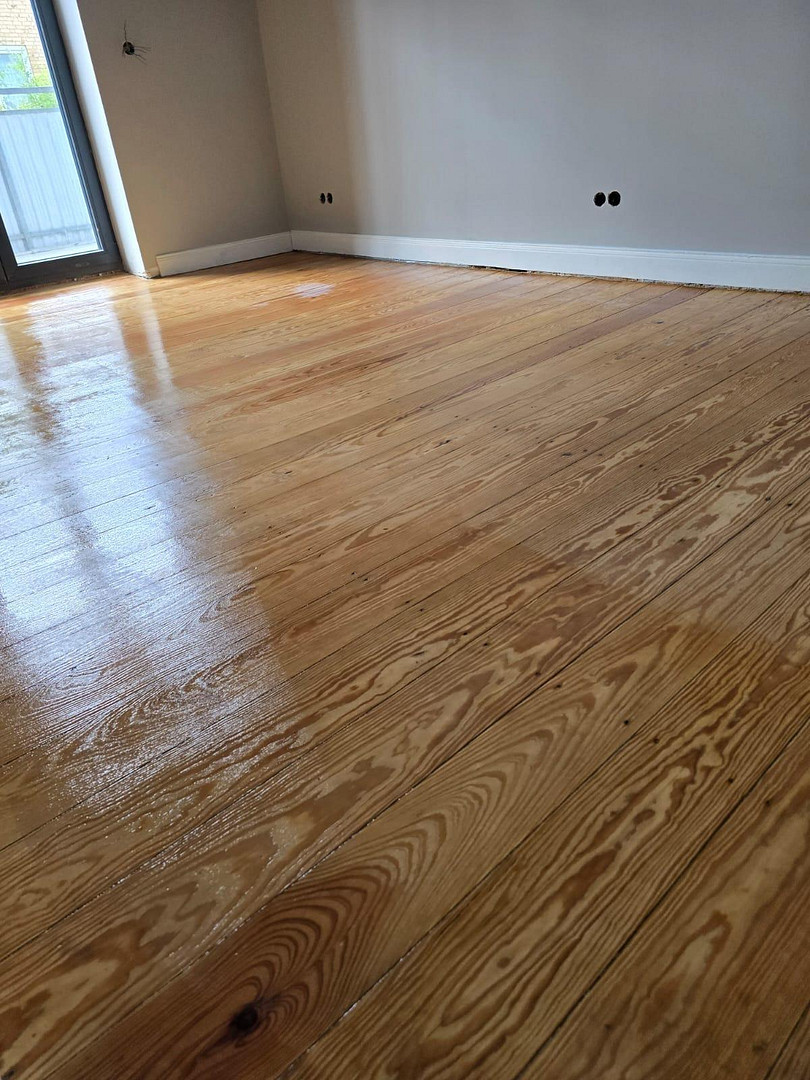 Einmalige Luxus Altbau Wohnung Holtenauer Str. – Holtenauer Straße 213, 24106 Kiel(Wik) – Vorschaubild 31