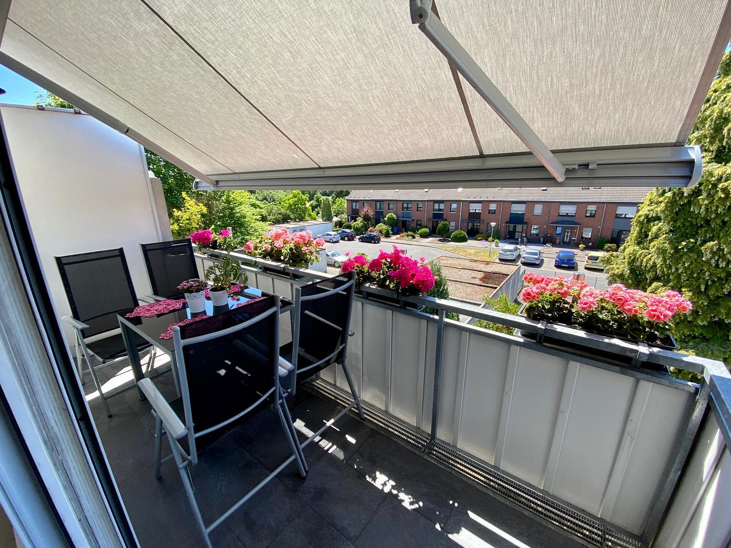 Bezugsfreie 3-Zimmer-Wohnung mit SW-Balkon & Stellplatz in Krefeld-Fischeln – Oberbruchstraße 131, 47807 Krefeld(Fischeln) – Vorschaubild 11