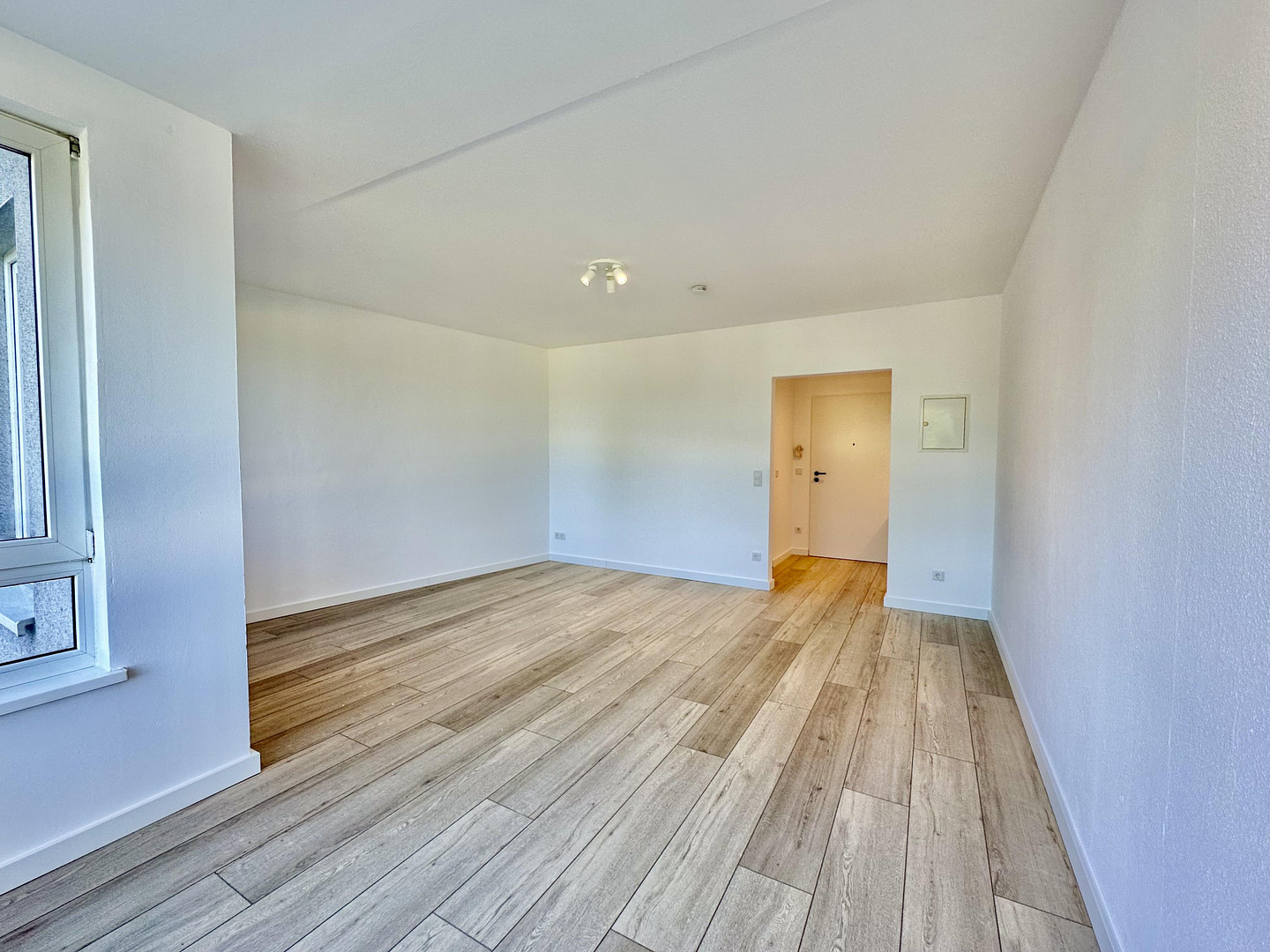 Renovierte City-Oase: 1-Zimmer-Wohnung in Top-Lage von Paderborn! – Nordstraße 29, 33102 Paderborn – Vorschaubild 6