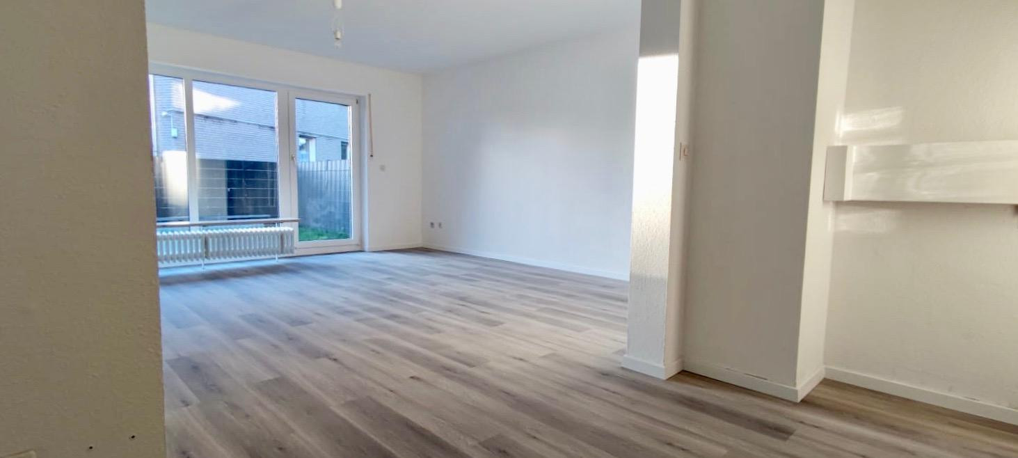 Von privat - schöne 3-Zi.-Whg. + Garten + Terrasse in Paderborn Schloß Neuhaus, ruhige + tolle Lage – Paderborn OT Schloß Neuhaus(Schloß Neuhaus) – Vorschaubild 6
