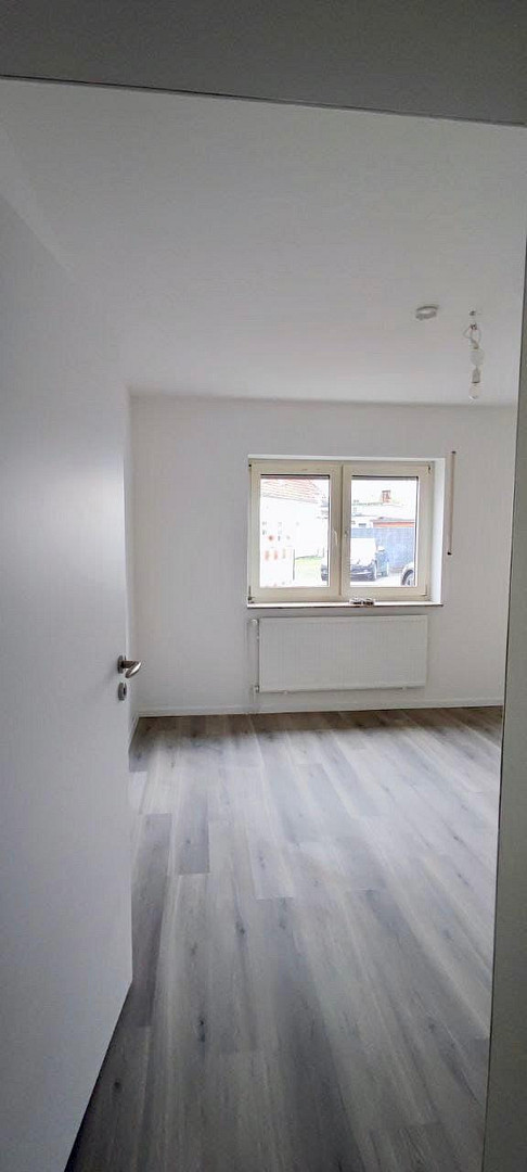 Von privat - schöne 3-Zi.-Whg. + Garten + Terrasse in Paderborn Schloß Neuhaus, ruhige + tolle Lage – Paderborn OT Schloß Neuhaus(Schloß Neuhaus) – Vorschaubild 10