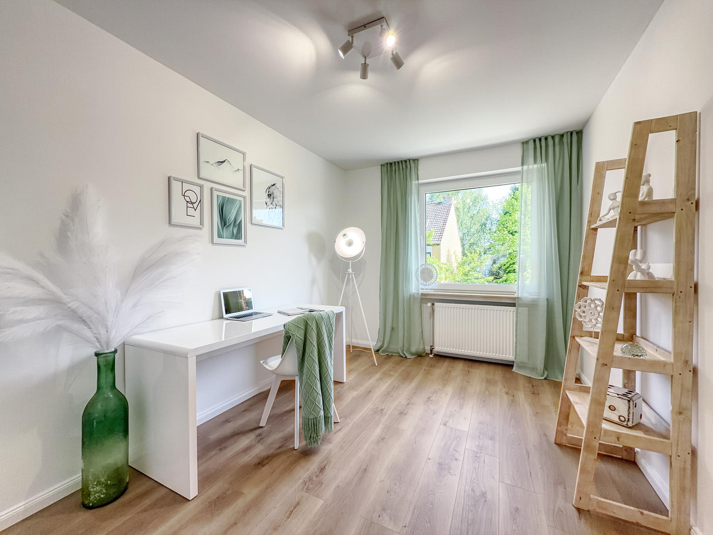 Modernes Reihenhaus, sofort bezugsfrei! – Hamburg(Poppenbüttel) – Vorschaubild 9
