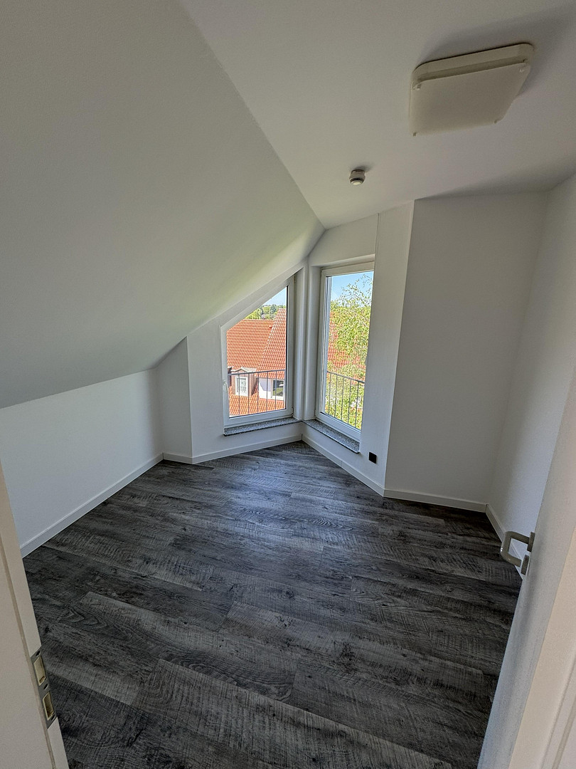 Komfort- 3-Raumwohnung mit Balkon und Tiefgaragen- Stellplatz im Hansapark – Sonnenallee 20, 39116 Magdeburg(Sudenburg) – Vorschaubild 24