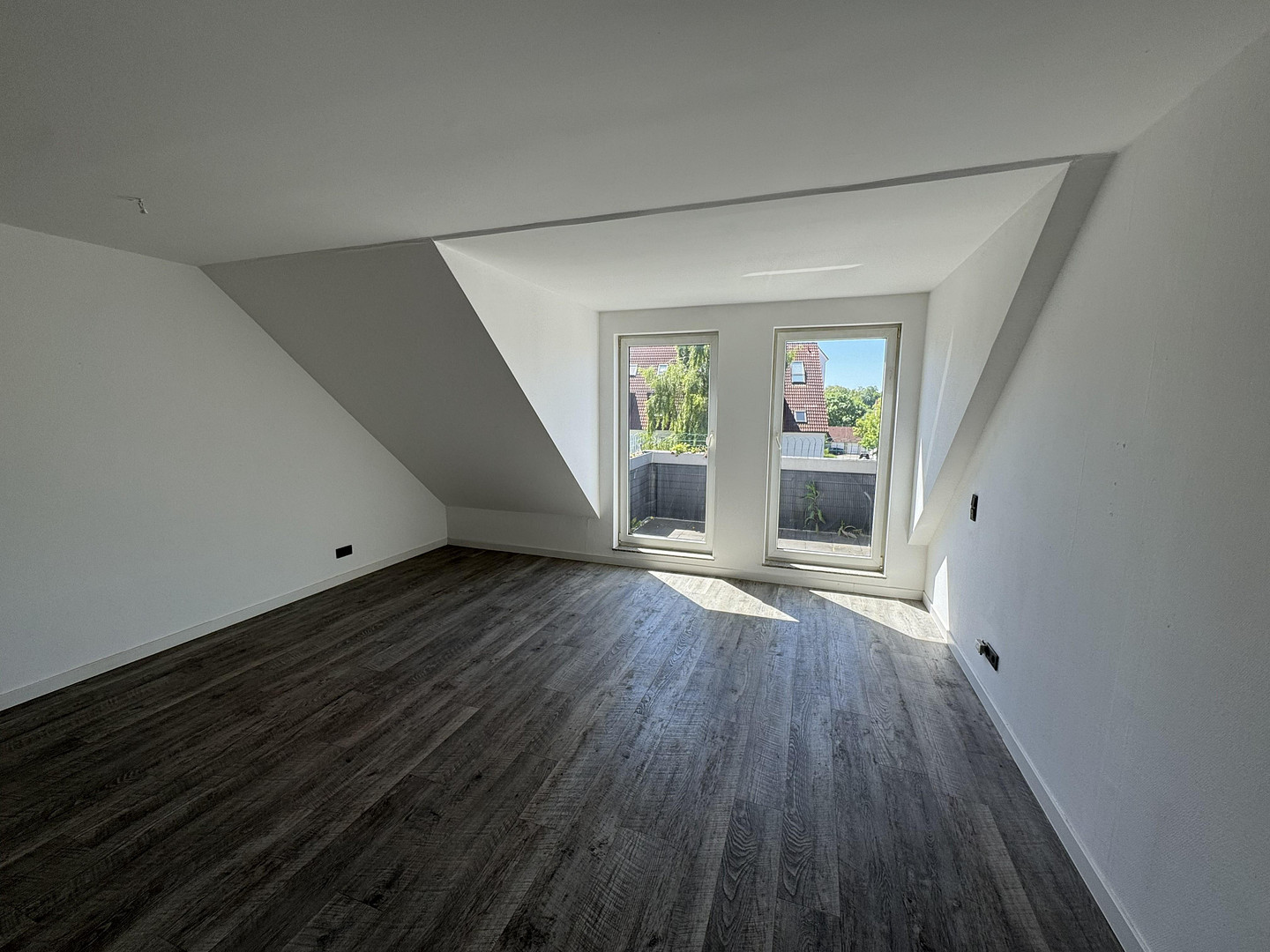 Komfort- 3-Raumwohnung mit Balkon und Tiefgaragen- Stellplatz im Hansapark – Sonnenallee 20, 39116 Magdeburg(Sudenburg) – Vorschaubild 15
