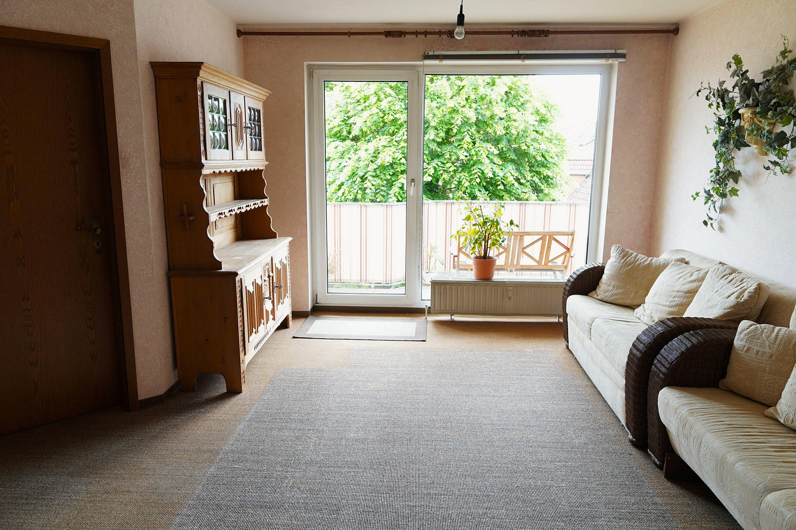 Wunderschöne 3-Zimmer-Wohnung mit Garage, Balkon, Keller und Badewanne – Bremen(Neustadt) – Vorschaubild 10