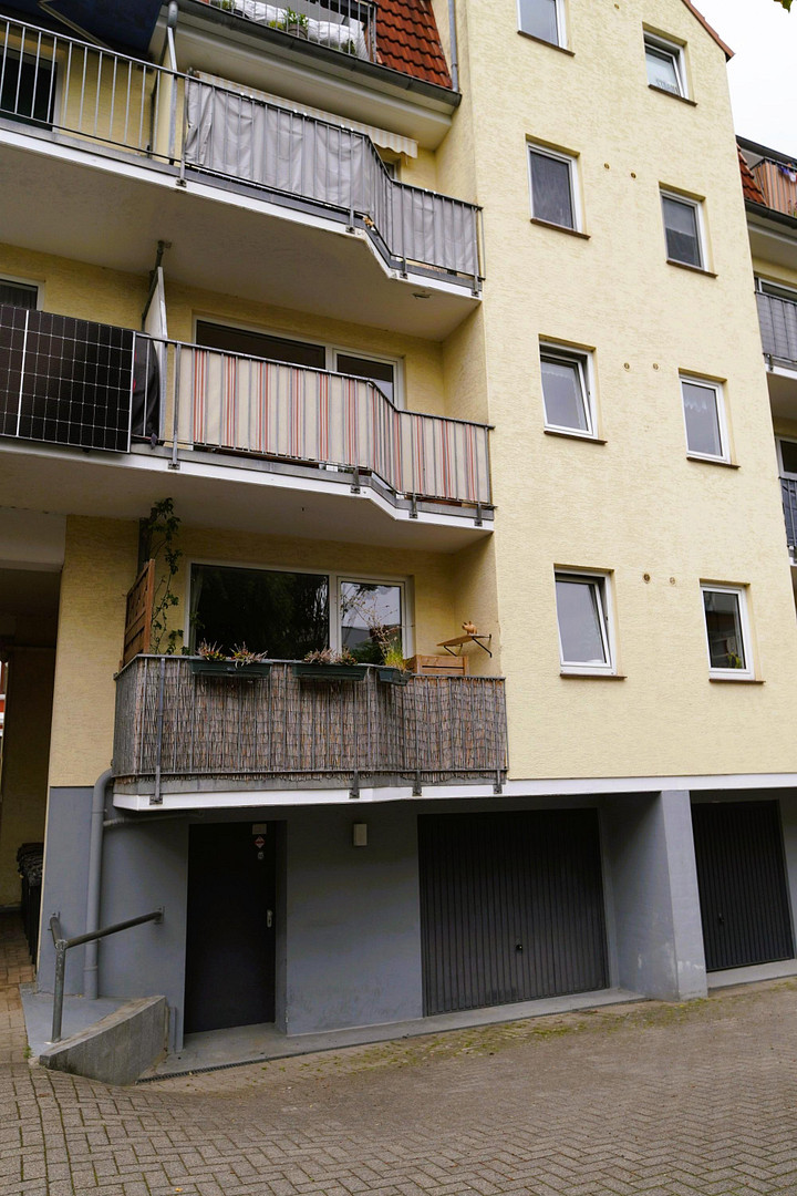 Wunderschöne 3-Zimmer-Wohnung mit Garage, Balkon, Keller und Badewanne – Bremen(Neustadt) – Vorschaubild 40