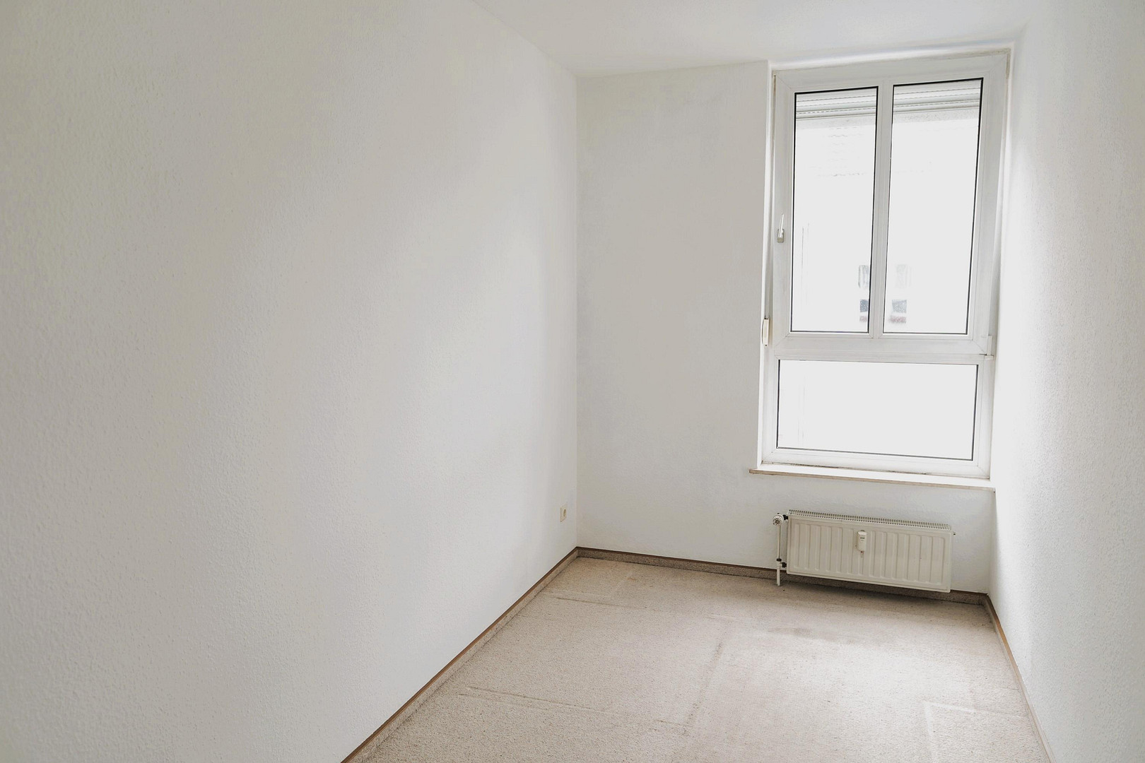 Wunderschöne 3-Zimmer-Wohnung mit Garage, Balkon, Keller und Badewanne – Bremen(Neustadt) – Vorschaubild 28