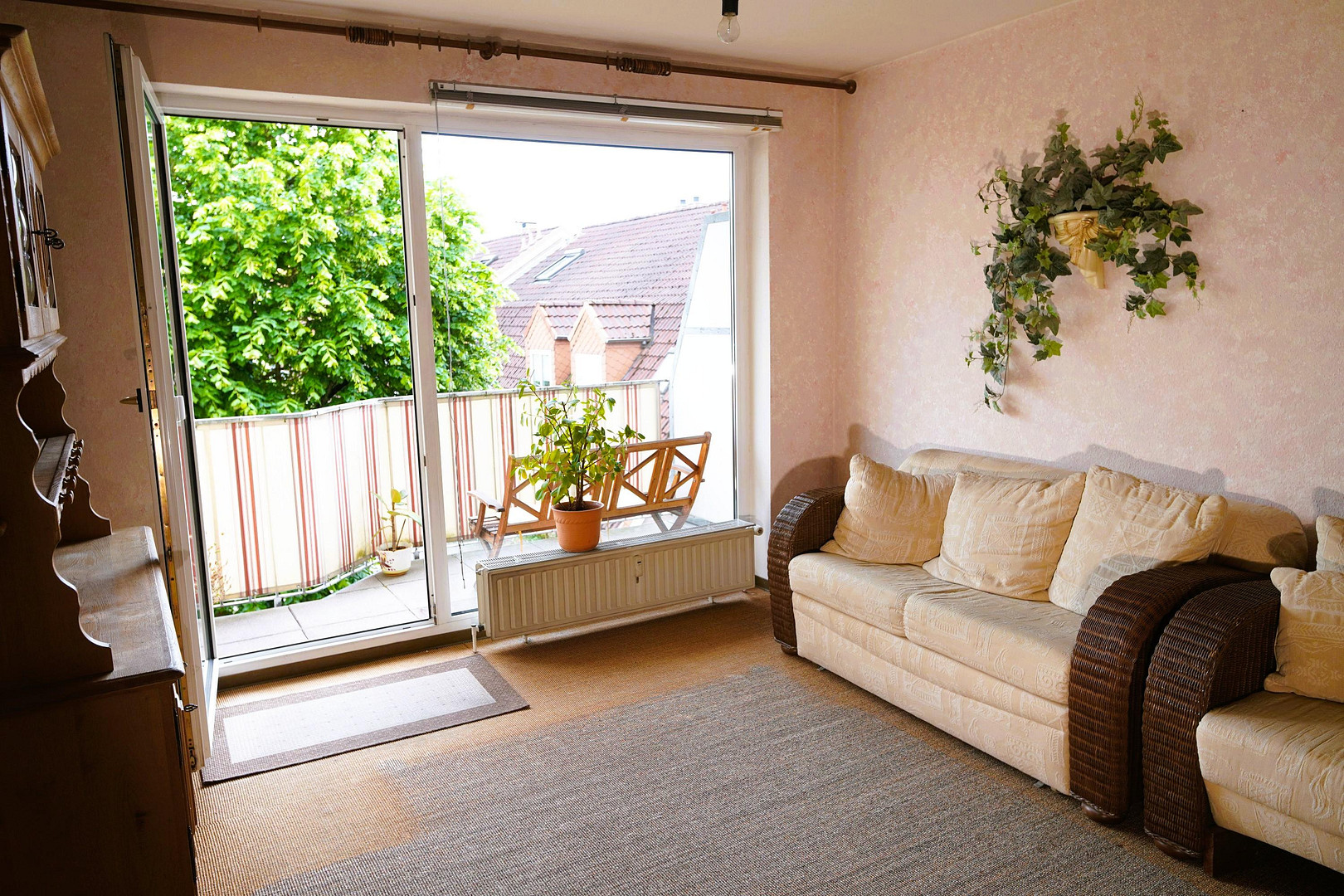Wunderschöne 3-Zimmer-Wohnung mit Garage, Balkon, Keller und Badewanne – Bremen(Neustadt) – Vorschaubild 11
