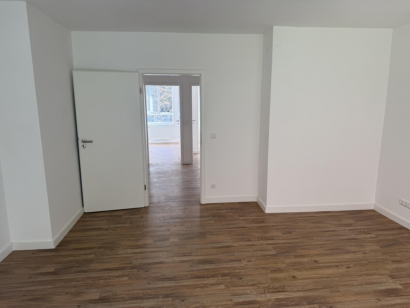Exklusiv saniertes Reihenhaus in Bensheim-Schönberg am Schloss – Nibelungenstraße 146A, 64625 Bensheim(Schönberg) – Vorschaubild 11