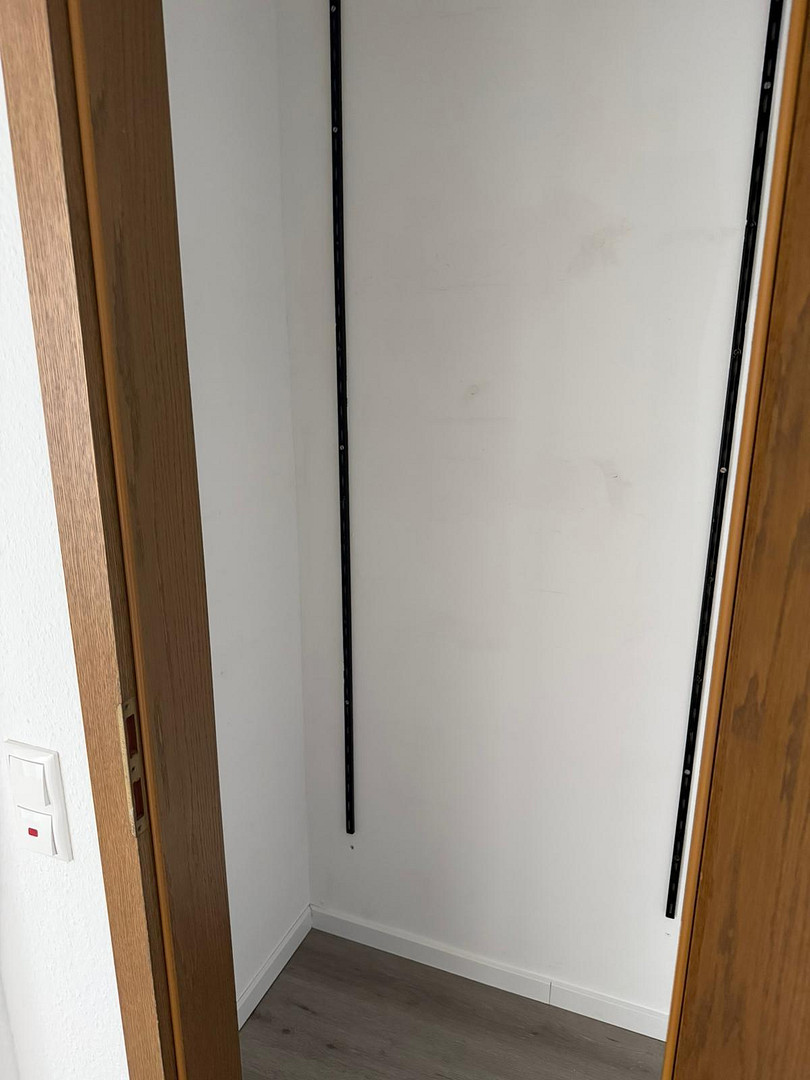 Schöne und ruhige 2-Zimmer Wohnung mit Gäste-WC und Bad inklusive Balkon auf 98m² – Eilendorfer Straße 102, 52078 aachen(Brand) – Vorschaubild 14