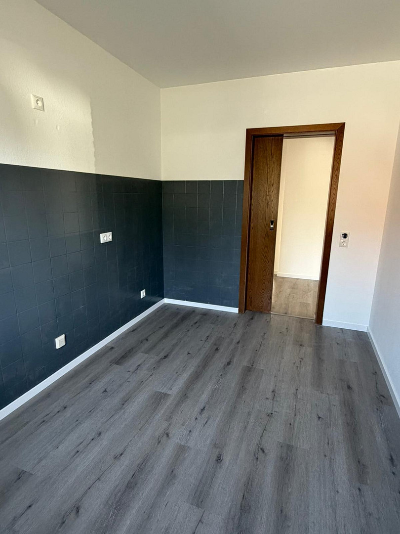 Schöne und ruhige 2-Zimmer Wohnung mit Gäste-WC und Bad inklusive Balkon auf 98m² – Eilendorfer Straße 102, 52078 aachen(Brand) – Vorschaubild 12