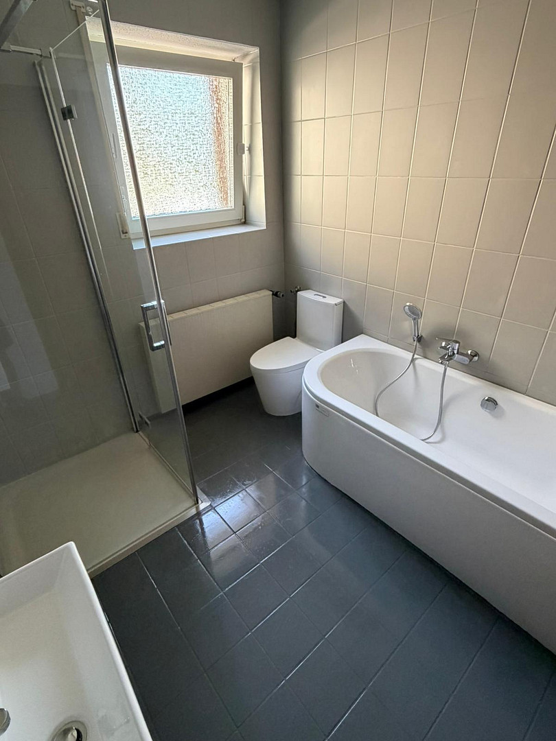 Schöne und ruhige 2-Zimmer Wohnung mit Gäste-WC und Bad inklusive Balkon auf 98m² – Eilendorfer Straße 102, 52078 aachen(Brand) – Vorschaubild 16