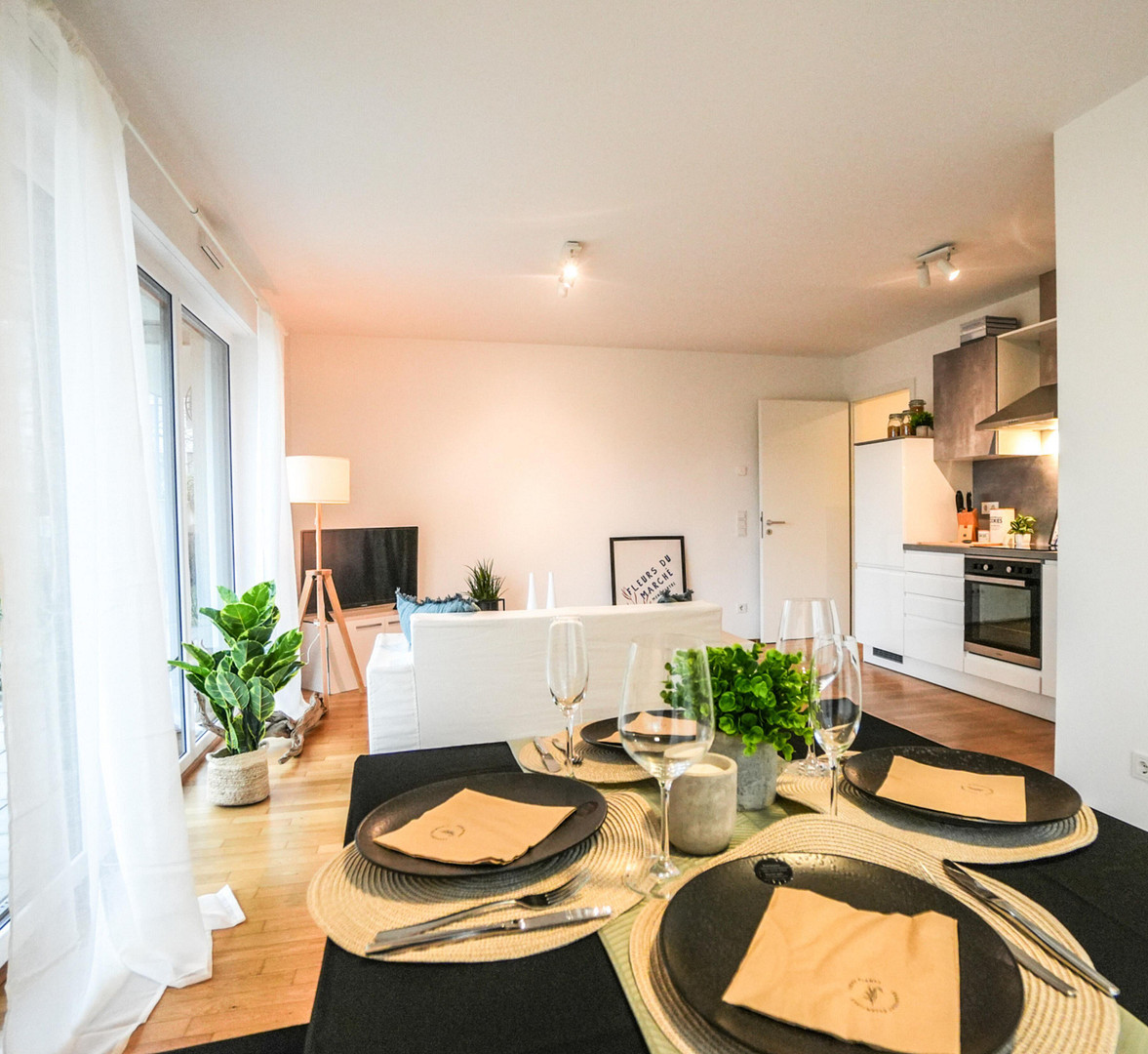 Moderne 2-Zimmer-Wohnung mit Terrasse & Stellplatz | Hochkreuz, Bonn – Godesberger Allee 106a, 53175 Bonn(Hochkreuz) – Vorschaubild 6