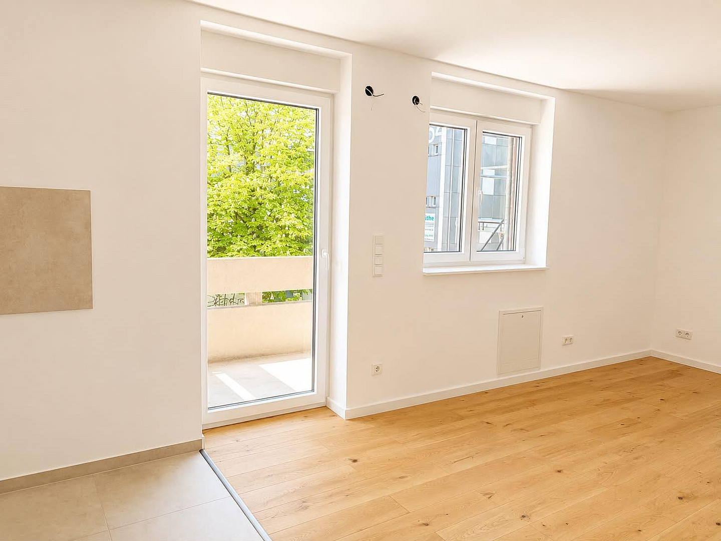 Vollständig modernisiertes Mehrfamilienhaus mit WEG-Aufteilung und 3 Garagen in Düsseldorf-Derendorf – Baumstraße 1, 40468 Düsseldorf(Derendorf) – Vorschaubild 2