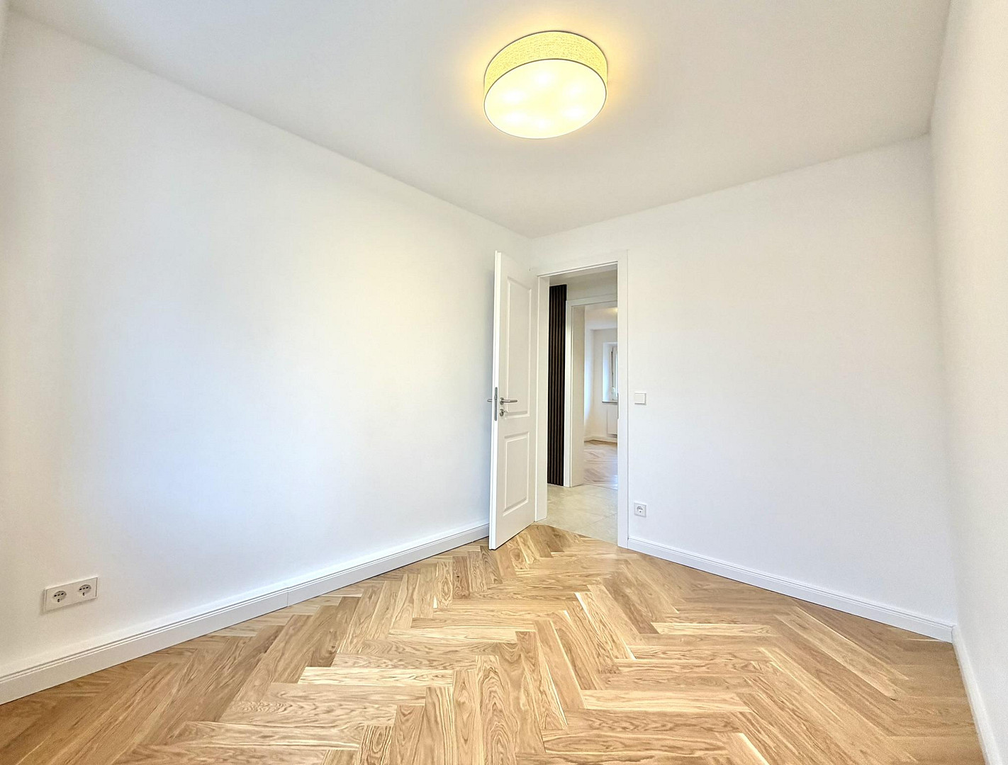 Erstbezug nach Sanierung: Stilvolle 2,5-Zi.-Wohnung im 2. OG in Augsburg-Lechhausen – Augsburg(Lechhausen) – Vorschaubild 6