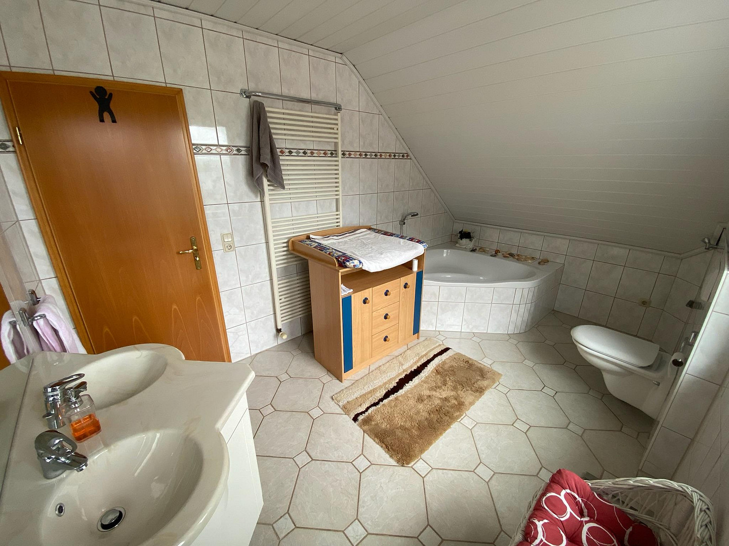 Einfamilienhaus mit Garten zu vermieten – Humperdinckweg 49, 51545 Waldbröl – Vorschaubild 14