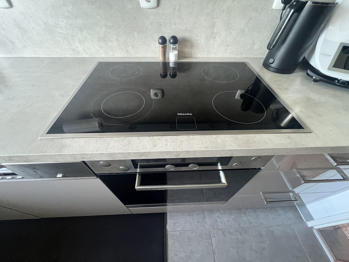 Geschmackvolle 3-Zimmer-Wohnung mit Einbauküche  in Augsburg-Oberhausen/Bärenwirt – Augsburg(Oberhausen) – Vorschaubild 13