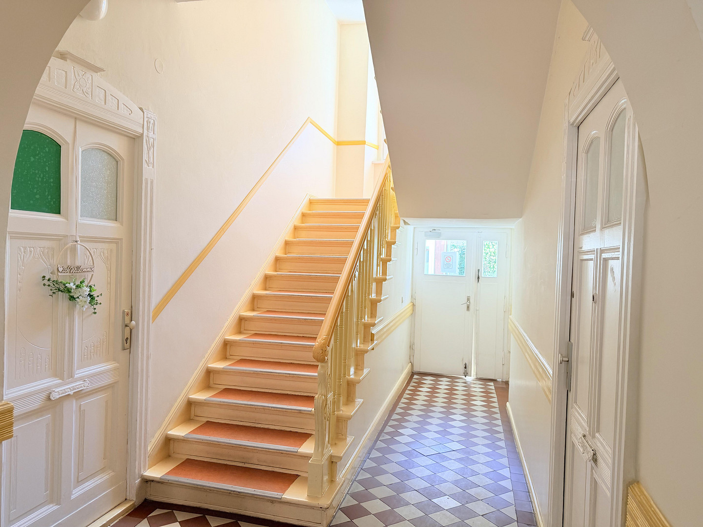 Modernisiert & bezugsfertig: Helle 2-Zimmer-Altbauwohnung mit Balkon in gepflegter Lage – Schnellerstraße 54, 12439 Berlin(Niederschöneweide) – Vorschaubild 15