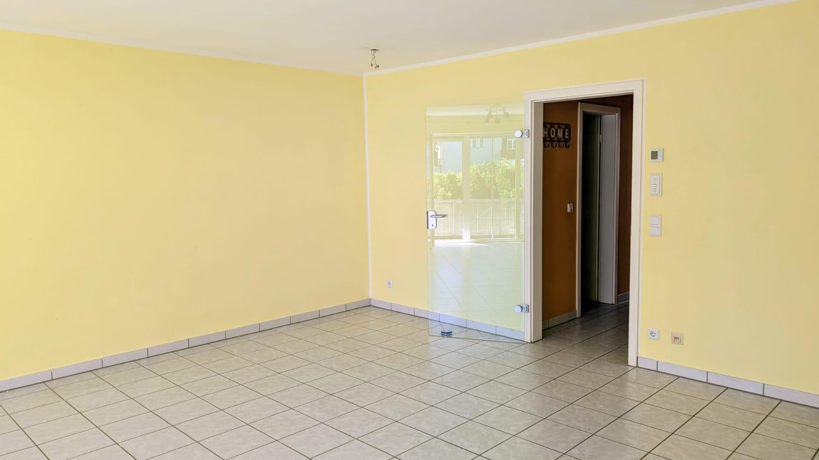 1-Zimmer Apartment Ingolstadt mit Balkon, Tiefgarage von privat – Spretistr., 85057 Ingolstadt – Vorschaubild 3