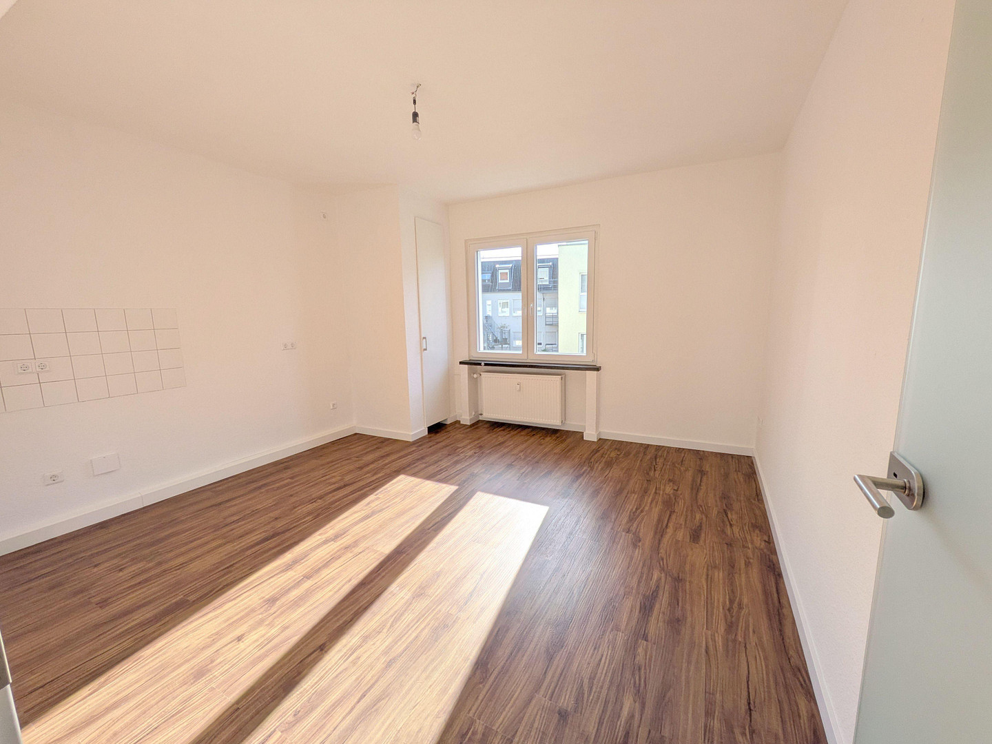 Lichtdurchflutete 3-Zimmer-Wohnung in ruhiger Innenstadtlage – Wenkerstr. 11, 44141 Dortmund(Mitte) – Vorschaubild 3