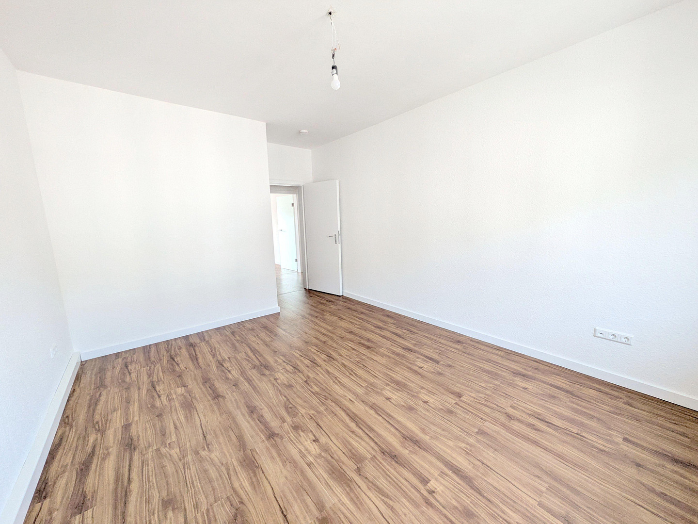 Lichtdurchflutete 3-Zimmer-Wohnung in ruhiger Innenstadtlage – Wenkerstr. 11, 44141 Dortmund(Mitte) – Vorschaubild 10