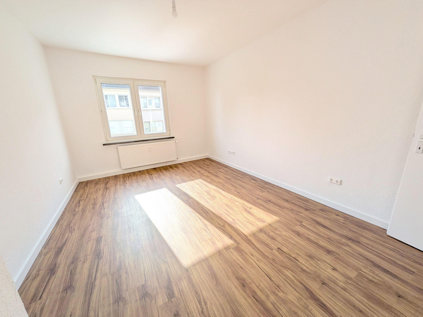 Lichtdurchflutete 3-Zimmer-Wohnung in ruhiger Innenstadtlage – Wenkerstr. 11, 44141 Dortmund(Mitte) – Vorschaubild 8