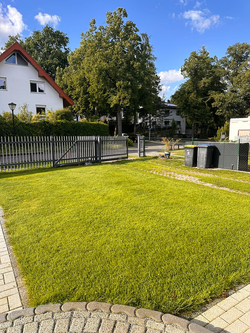 Einziehen statt Renovieren – hochwertig saniertes Familienhaus mit Erdwärme und Traumgarten – Glienicke/Nordbahn – Vorschaubild 15