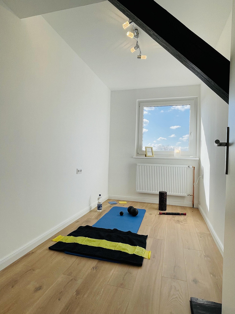 Sanierte 4-Zimmer Dachgeschosswohnung inkl. Außenstellplatz – Südstraße 8, 38446 Wolfsburg(Neindorf) – Vorschaubild 5