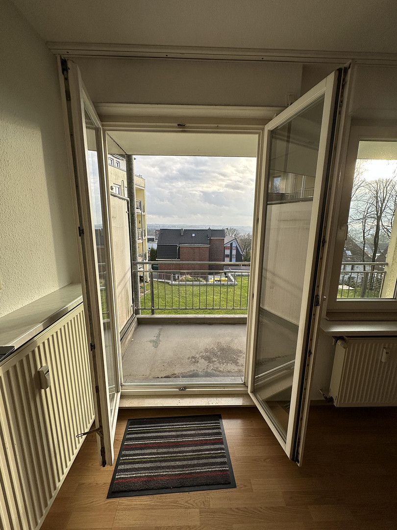 Zentrumsnahe 2-Zimmer-Wohnung mit Balkon und Tiefgaragenstellplatz – Königstr. 41, 42853 Remscheid – Vorschaubild 5